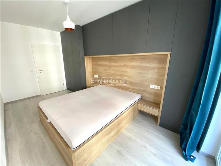 Studio, 48mp, cu Parcare, zona Coresi - 5