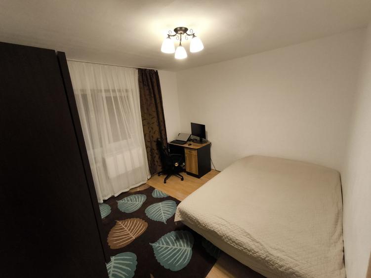 Apartament 3 camere decomandate, etaj 1, in Zorilor, zona Pasteur
