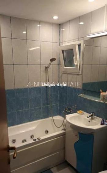 PizzaHut // 1982 // Vedere spate - 6