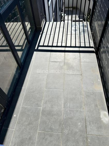 Apartament cu 3 camere semifinisat, 68,44 mp, balcon 4,20 mp, zona VIVO - 9