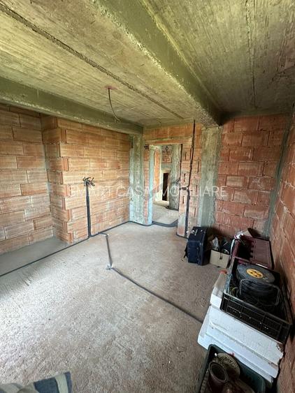 Casa Valea Adanca CUG Demisol+parter+ etaj - 17