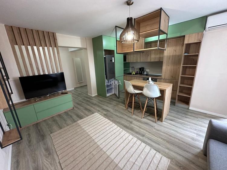 3 Camere Bloc NOU Frumos Luminos Zona Regie Crangasi PRET CORECT - 2