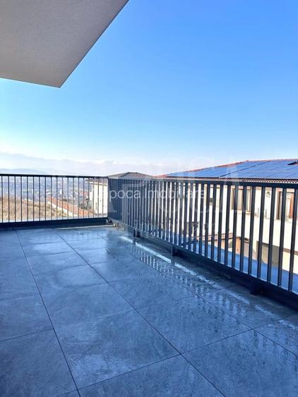 Casa 5 camere de vanzare in Floresti - 2