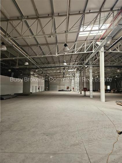 Spatiu Industrial - 2700 mp - Productie - Depozitare - Office - 6