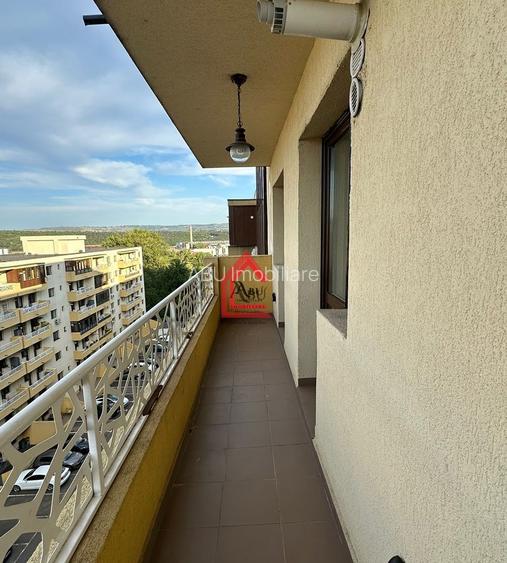 Apartament cu două camere, Decomandat,  Bloc nou , parcare privata - 16