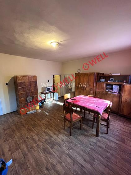 De vânzare în Covasna, pe strada Timar, o proprietate compusă din două case! - 4