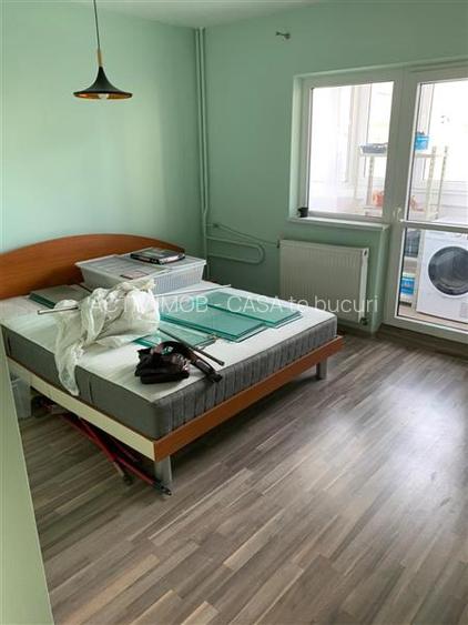 4 Camere, Mall Vitan - 9