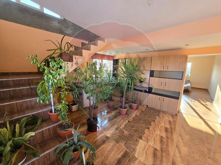 VILA com BRADESTI - 2