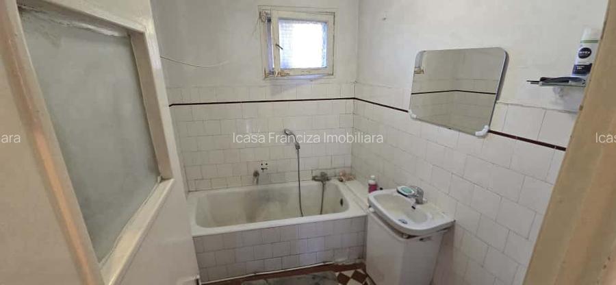 Apartament 4 camere, 91mp, Gara de Nord, 1 minut de metrou,ideal pentru renovare - 13