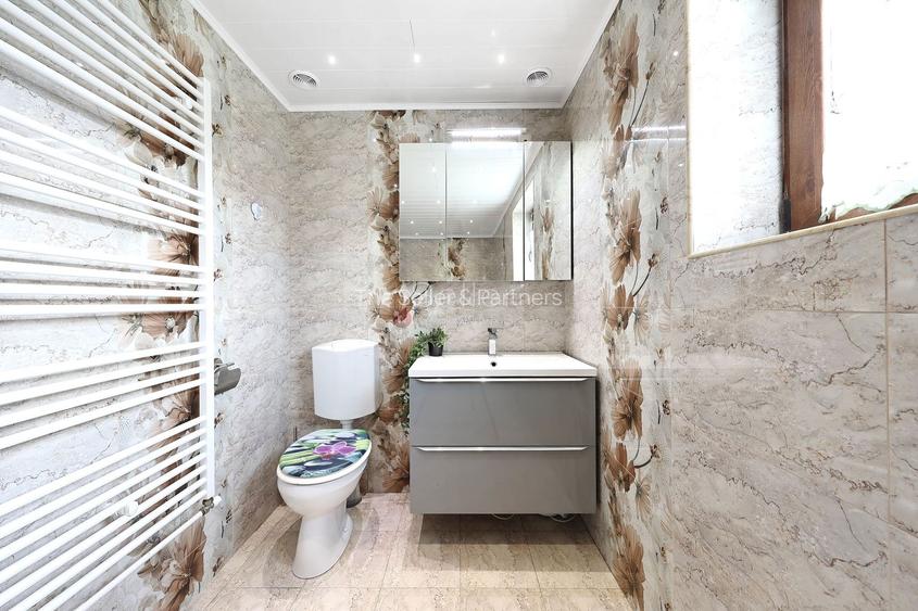 Casa renovata 2024 cu 2 apartamente - 23