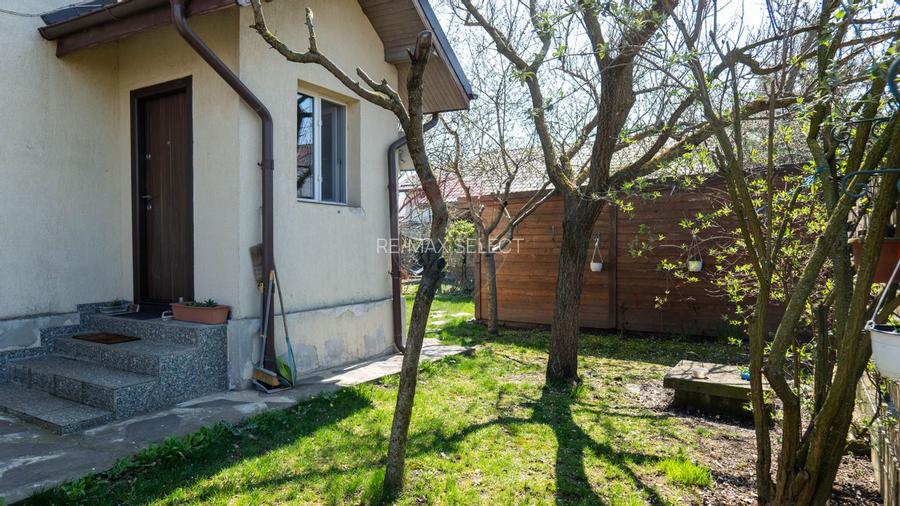 Vilă Bacu P+1+Pod, livadă, acces rapid A0/A1/Centură - 35