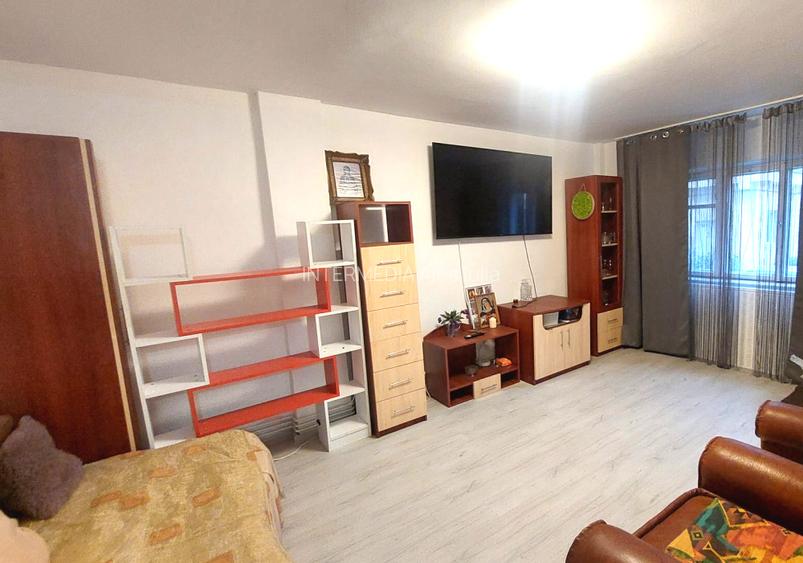 Apartament cu o camera, renovat in zona Tolstoi, mobilat si utilat complet - 2