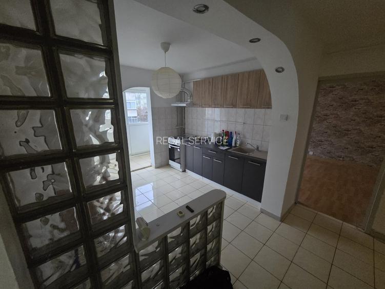 MILITARI PIATA VETERANILOR 2  camere - 3