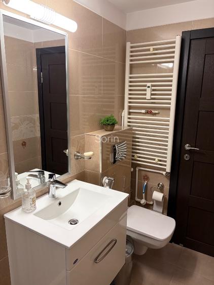 Vanzare 2 camere - 13 Septembrie - Botorani - 13