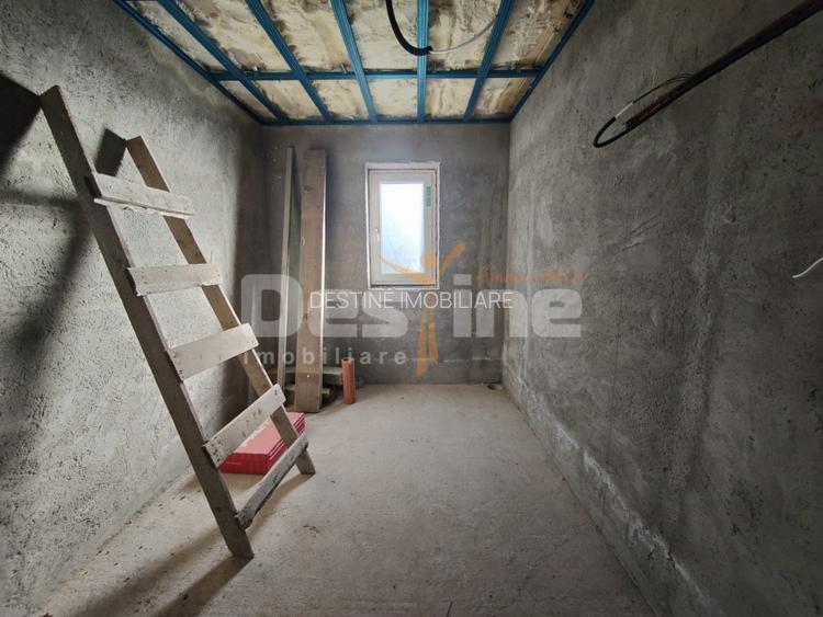 Hlincea Lac Casa 235 mp + 620 mp teren priveliste PANORAMICĂ - 20