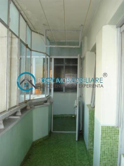 Royal IMobiliare - Vanzare Apartament zona Ultracentrala - 3