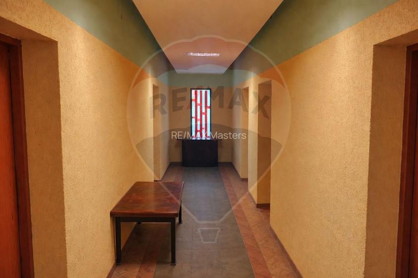 Spațiu comercial de vânzare - 16