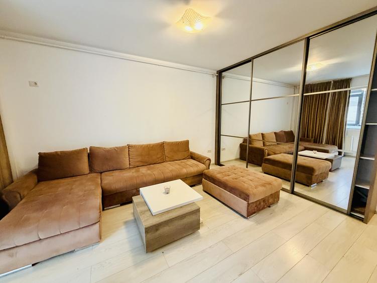 Apartament 2 camere mobilat și utilat complet Str Tineretului etaj intermediar