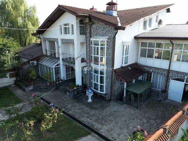 Vila de Vis în Breaza - O Oază de Eleganță și Confort - 2