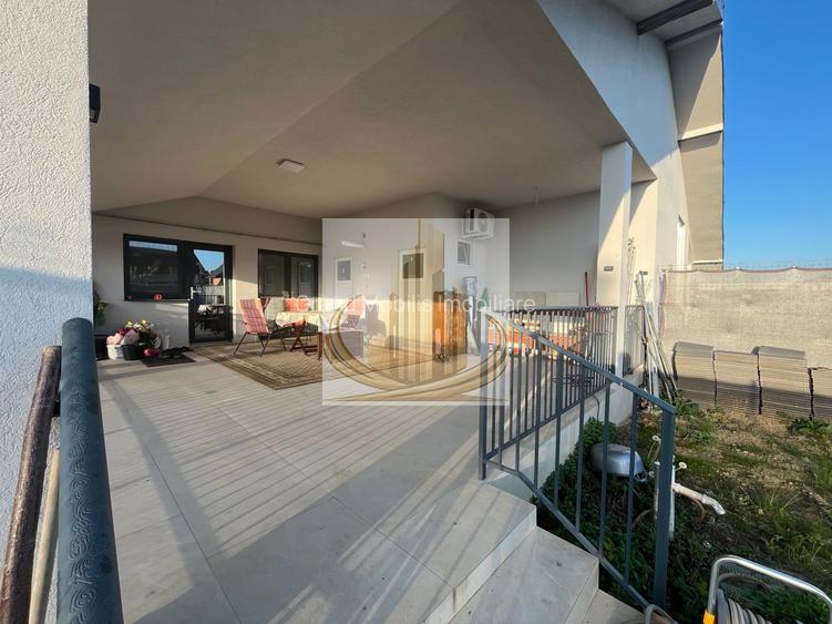 Duplex pe parter cu curte generoasa | Mosnita Veche