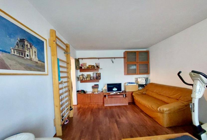 Apartament 4 camere, Faleza Nord Unirii - 165.000 EUR