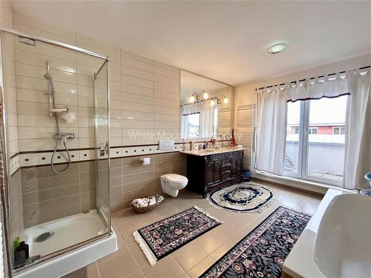 Penthouse rar cu 80 mp de terase și priveliște – Avantgarden Brasov