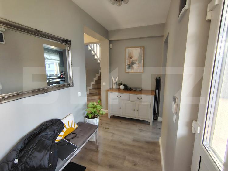 Casă individuală la cheie 5 camere, 170 mp, teren 633 mp, în Corușu