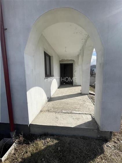 Vila noua 90% finalizata, zona rezidentiala Laguna Focsani! - 14