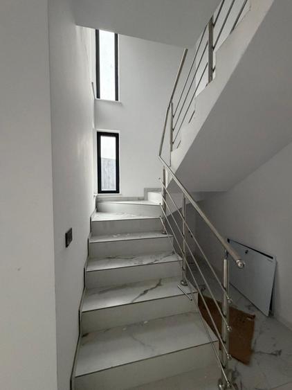Casă nouă cu finisaje premium, zona Parcului Romanescu