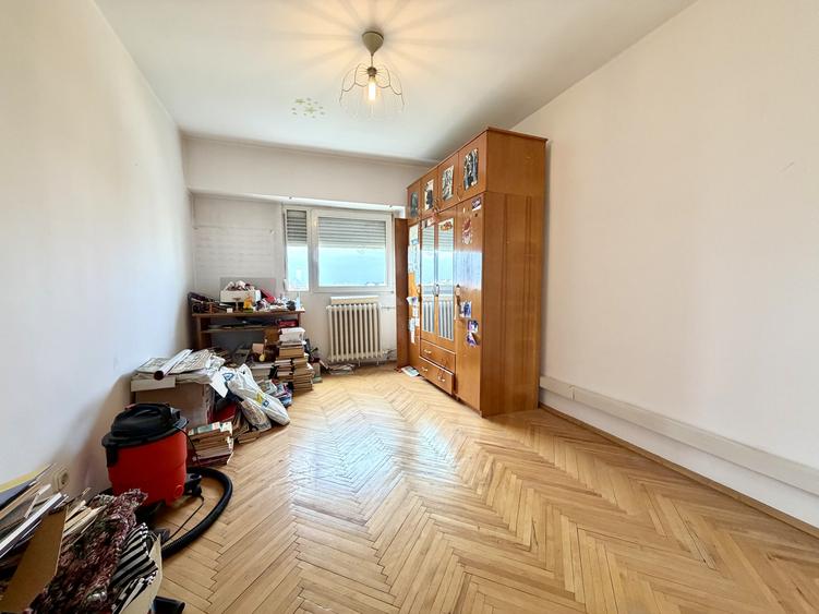 Apartament 4 camere, 88 mp utili, etaj 6 - Zona Complexul Studentesc