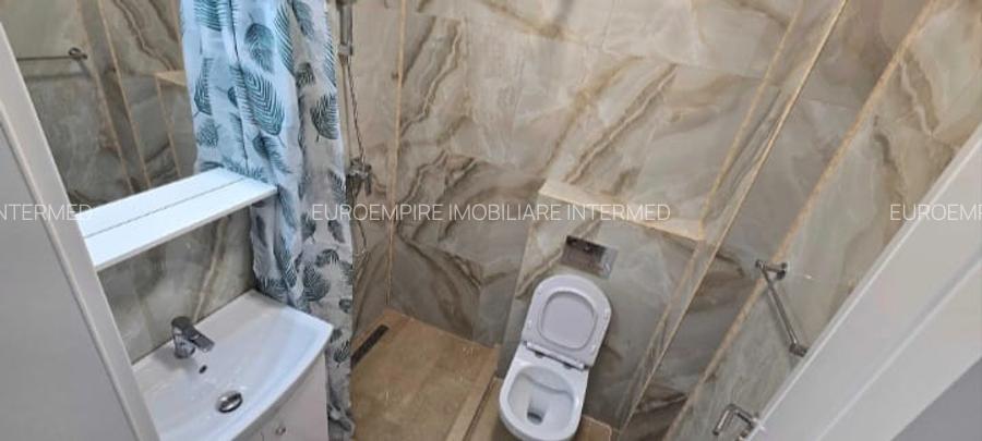 Apartament cu 3 camere de închiriat, zona Faleză Nord - 4