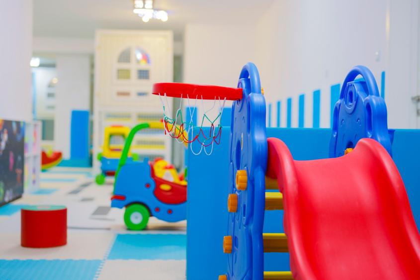 SPAȚIU COMERCIAL + AFACERE LA CHEIE | 165 MP | Zona Centrală cu VAD |