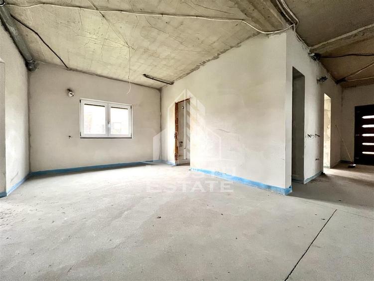 Vila spatioasa Giarmata