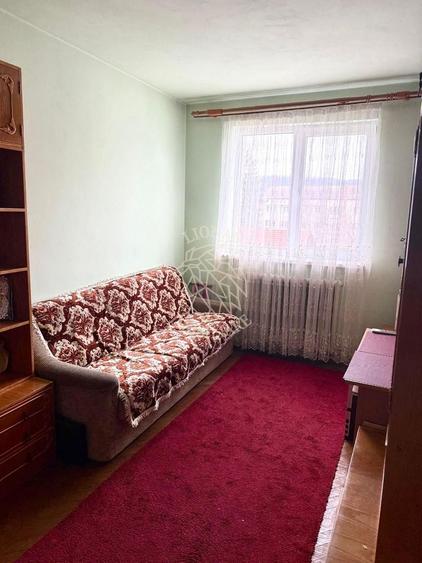 Apartament decomandat 3 camere 81,4 mp+balcon- Zona Str. Nasaudului