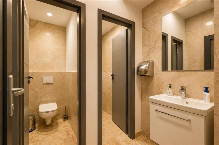Office Premium | 265 mp | La Suite Copou | Complet Amenajat