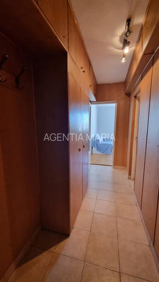 Apartament 3 camere centru 79000 Euro