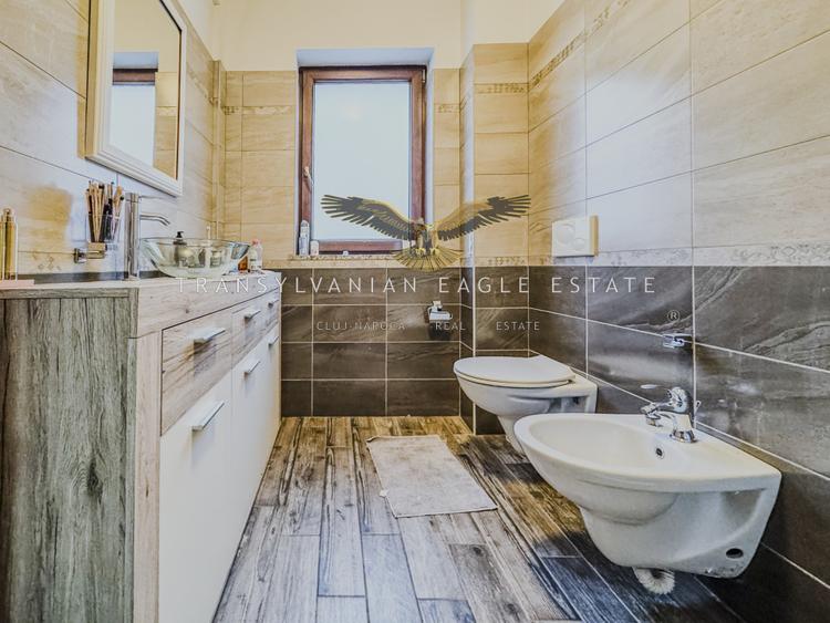 Apartament modern situat lângă Grand Hotel Italia