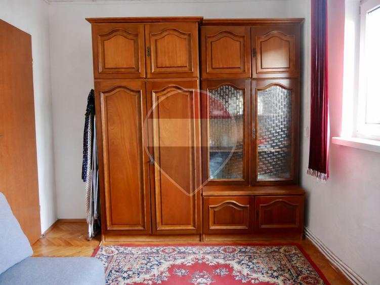 Apartament 2 camere Sebes