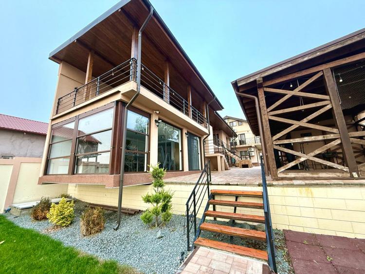 Pensiune turistica de vanzare in Corbu vedere lac afacere la cheie