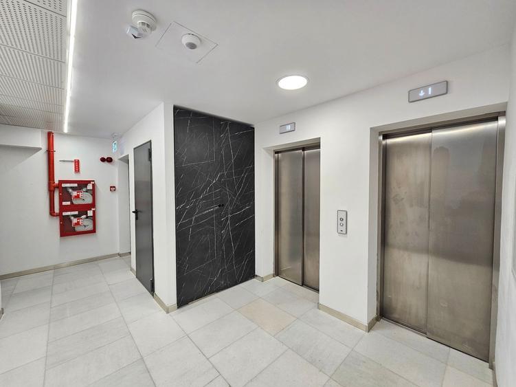 Apartament 2 camere de inchiriat, 46 mp, parcare, Wings Zorilor