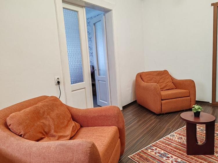 Casa 4 camere libera la vanzare zona Schei