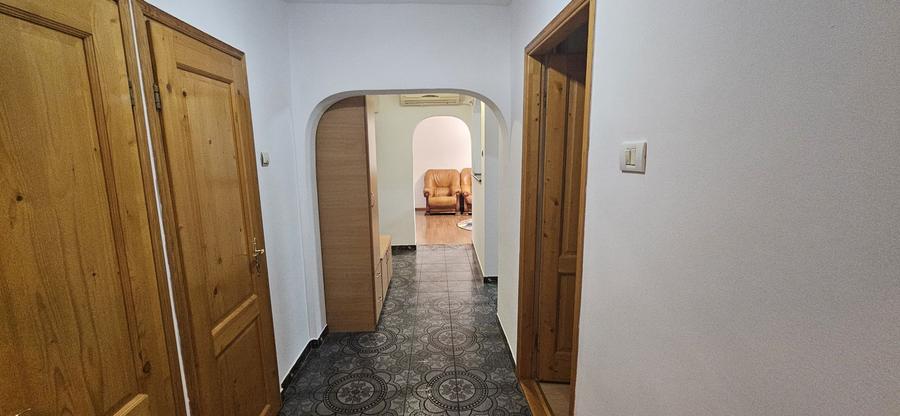 Apartament 3 camere de vânzare Crângași 75 mp bloc 1982