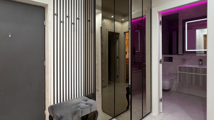 Apartament 2 camere, balcon 13 mp, piscină interioară – Iancu Nicolae, Pipera