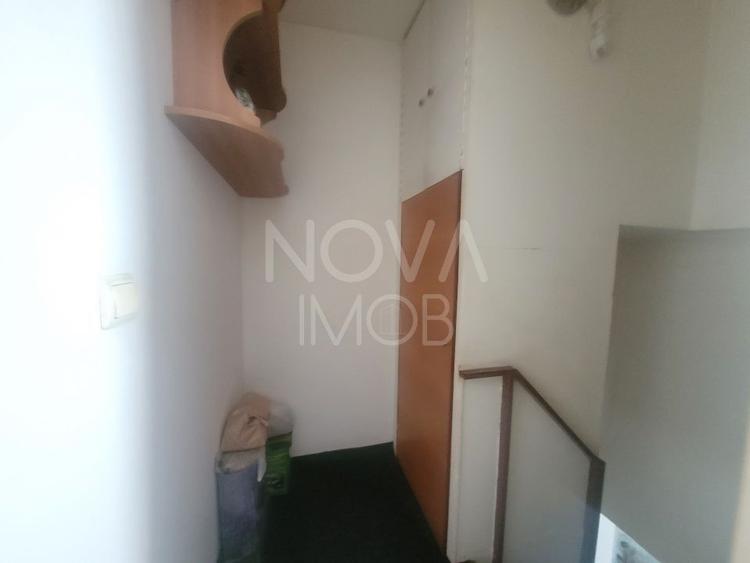 Apartament tip mansarda cu balcon, mobilat-utilat, Valea Aurie