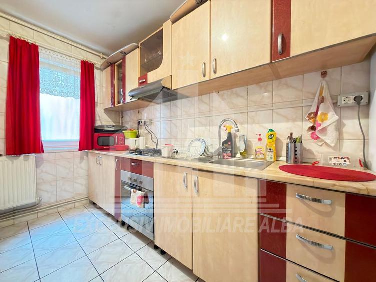 Apartament 3 camere | Lift | 65 mp | Centru