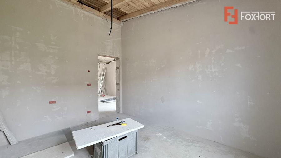 Comision 0% Duplex de vAnzare 4 camere cu toate utilitatile Mosnita