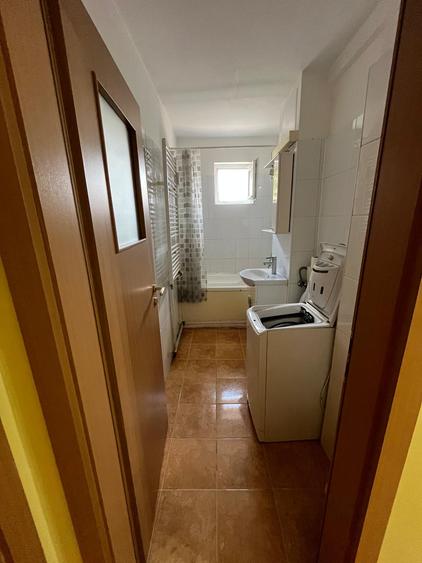 Vand apartament 2 camere Balcescu