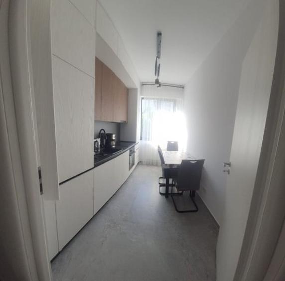 Închiriere Apartament 3 camere în Pajura-Metrou la 5 min-Parcare-2 Bai-2025
