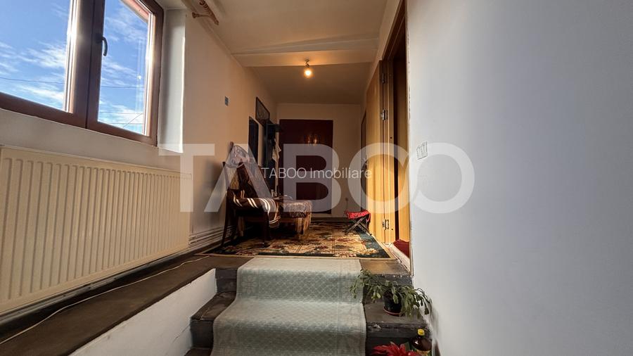 Casa individuala  de vanzare  756 mp teren Sura Mare zona deosebita - 8