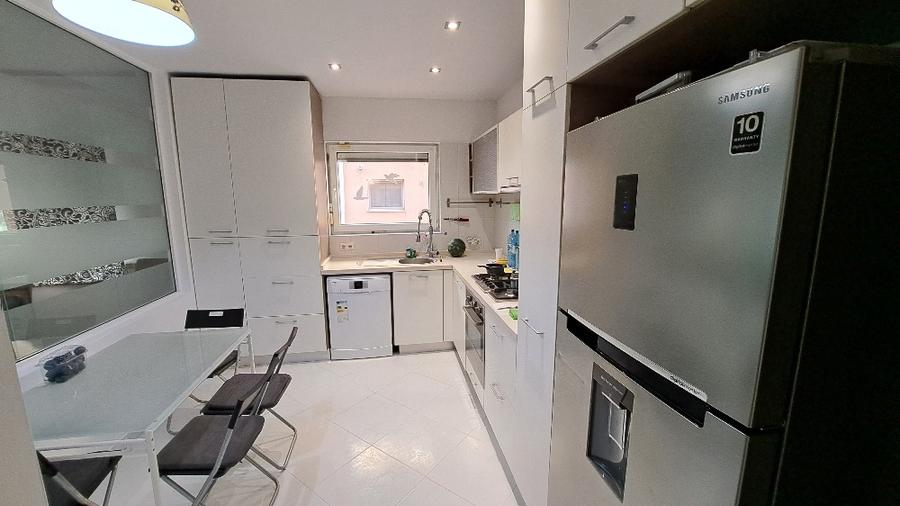 Pipera (Ibiza), 4 camere de inchiriat, p/2, terasa , prima inchiriere, piscina